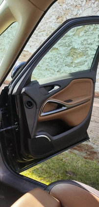Opel Zafira cena 29000 przebieg: 254200, rok produkcji 2013 z Chorzów małe 79